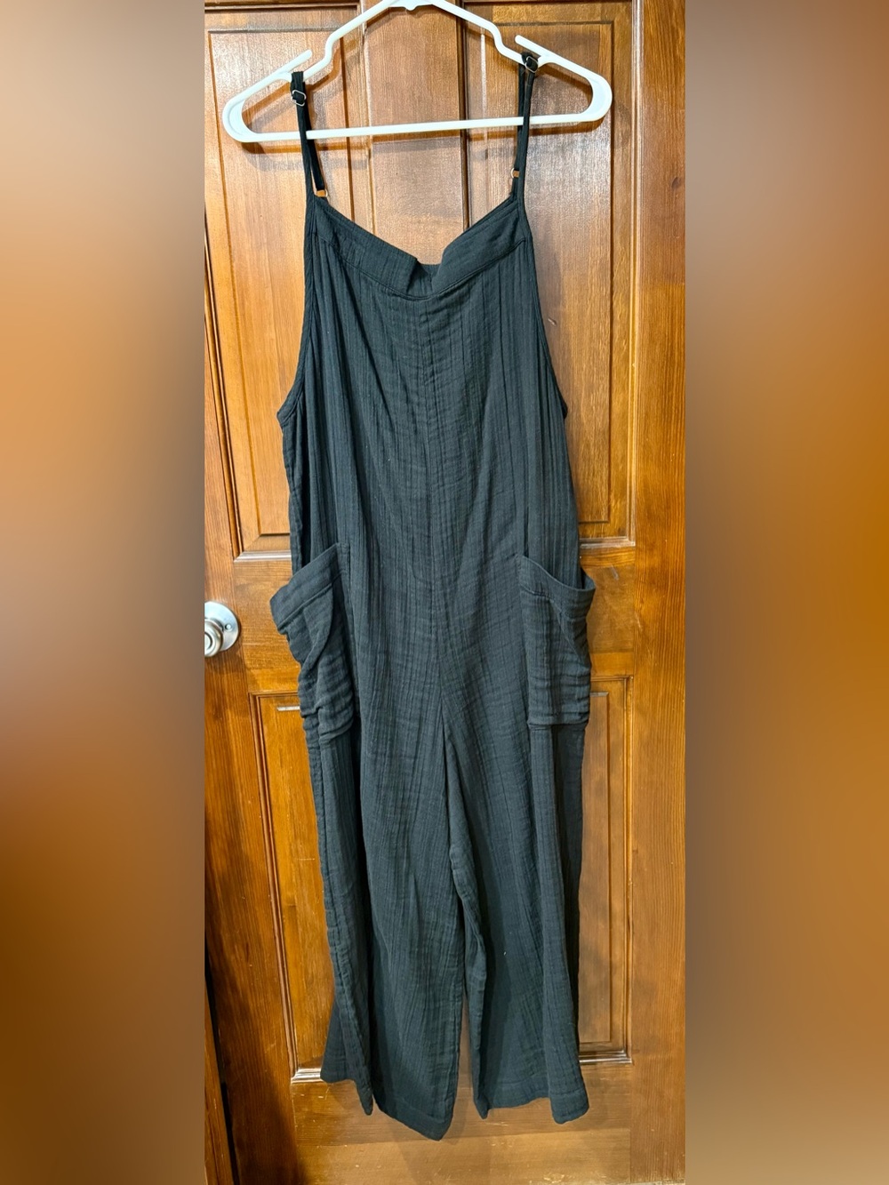 NEVER WORN!! Rip Curl Black Linen Sleeveless Jumpsuit with Pockets